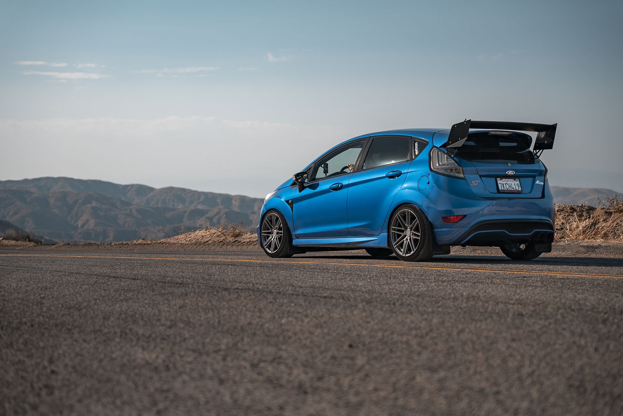 2015 Ford Fiesta - Motegi CM8 - Gray | Motegi Wheels